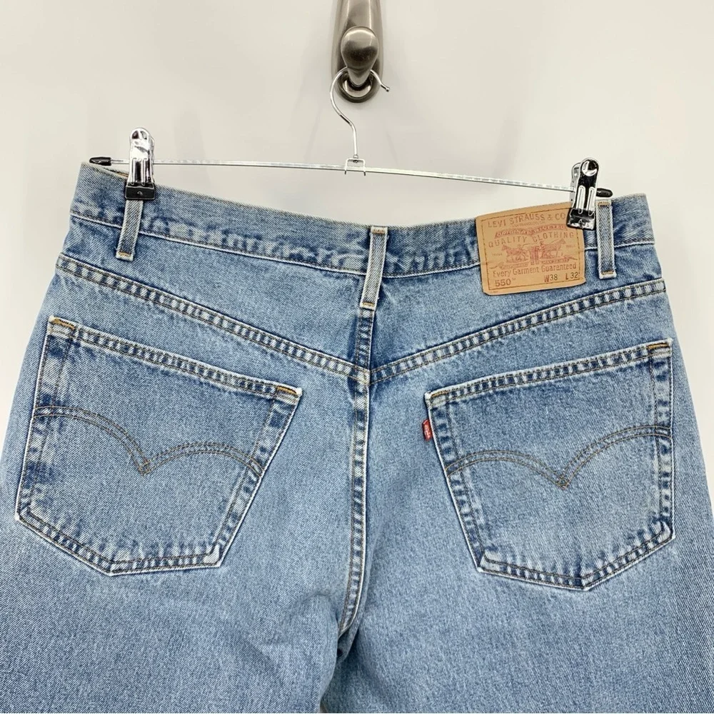 Levis Jeans Men Size 38 x 32 550 Relaxed Fit Vintage Y2K 2000 Cotton Pants Light